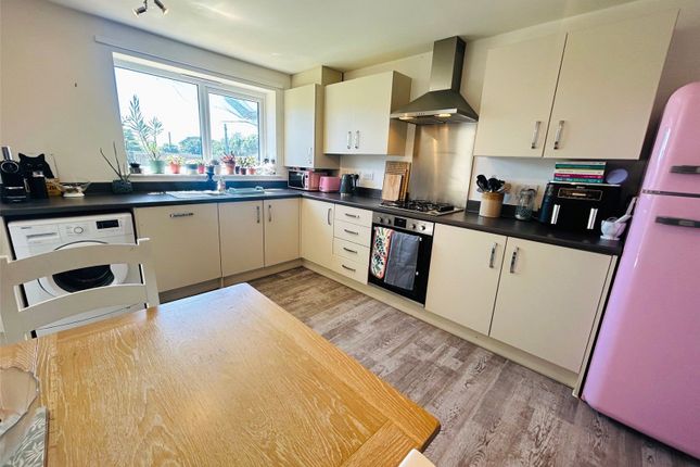 8, Buccaneer Street, Cornwall photo 2