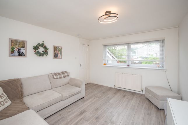 64, Lime Crescent, Cumbernauld photo 4