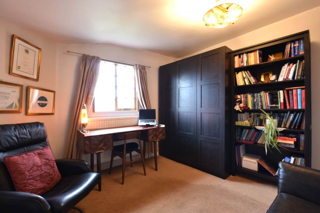 Flat to rent in Wells Road, Malvern