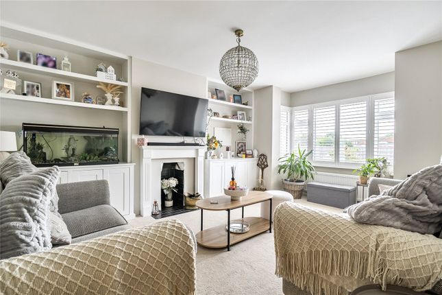 50  Kerrs Way, Swindon photo 2