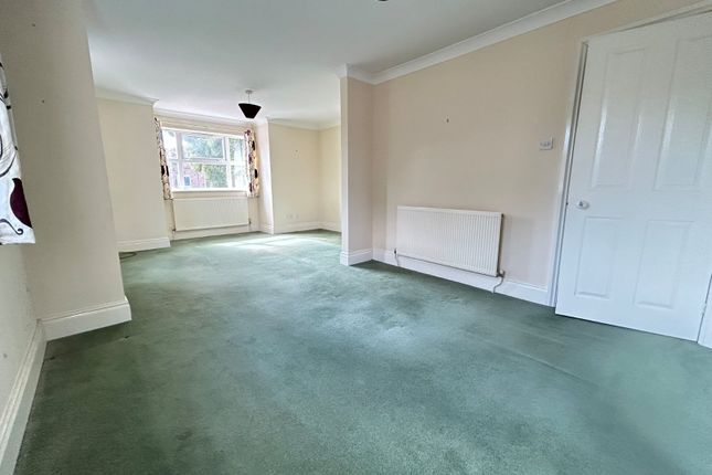 Denemoor Court, 66, Elmdene Road, Warwickshire photo 2