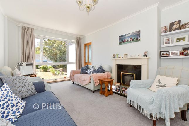 2-bed bungalow on 8, Martine Close, Freshwater, £290,000