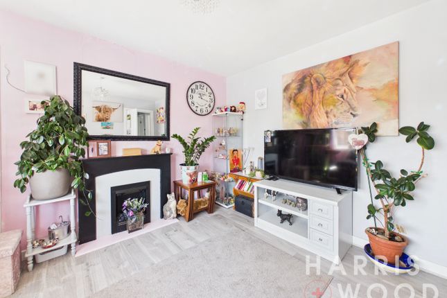 1 Queen Elizabeth Way, Colchester, Essex photo 3