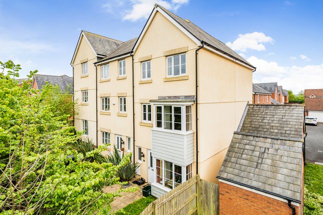 Thumbnail Town house for sale in Mead Cross, Cranbrook