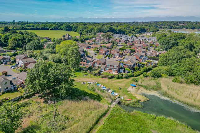 8, Mariners Close, Hamble-Le-Rice photo 4