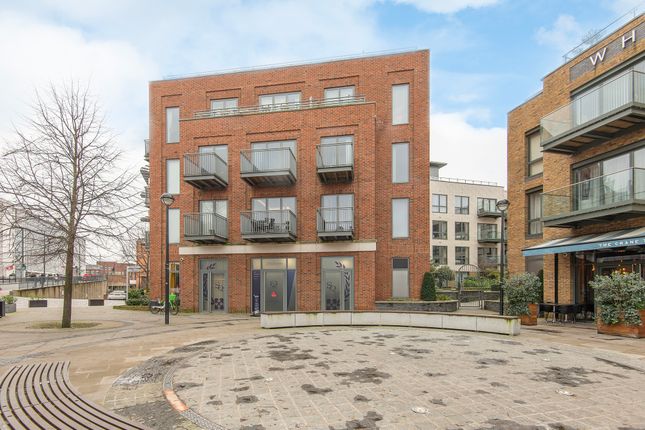 Thumbnail Flat for sale in Brewery Lane, Twickenham