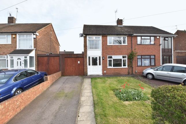 3 Bed Semi Detached House For Sale In Fermor Crescent Luton