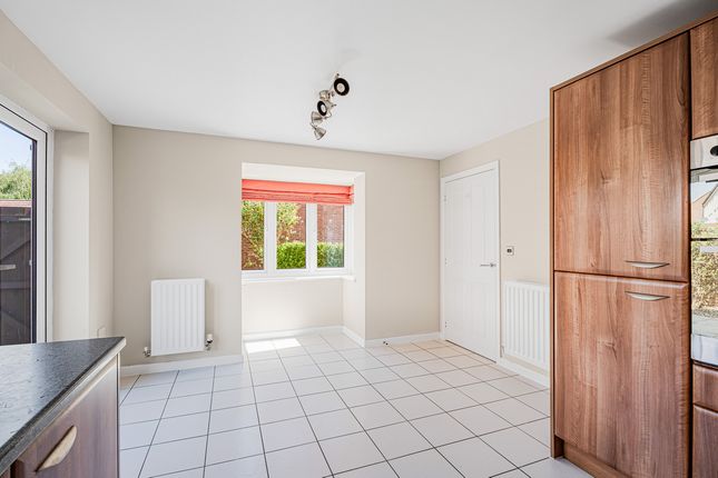 18, Isis Close, Chilton photo 4