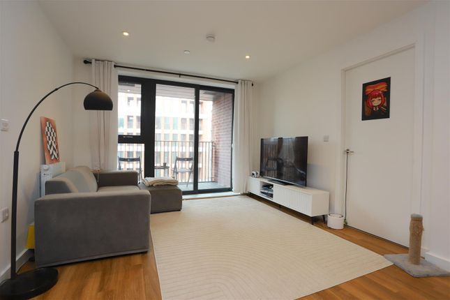 Thumbnail Flat for sale in Oldham Road, Manchester