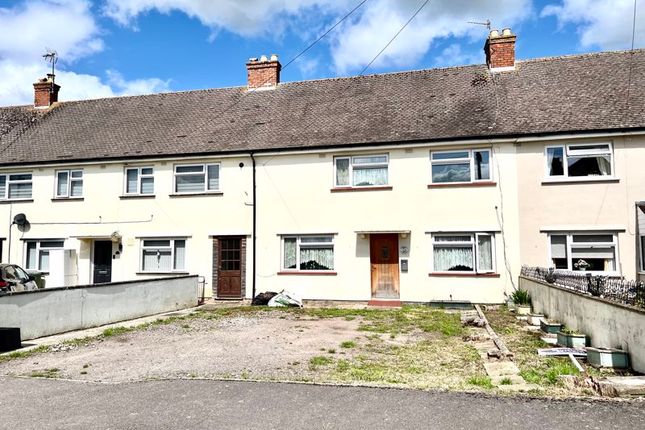 Terraced house for sale in Woodhill Avenue, Calne
