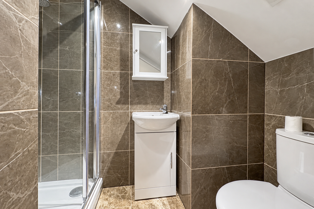 Room 5, 85, Southgate Road, Potters Bar photo 3