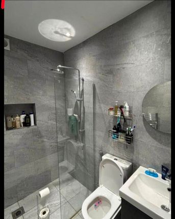 75, Cumberland Road, London photo 4