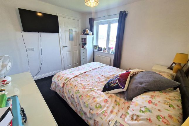 Town house for sale in The Copse, St. Georges, Weston-Super-Mare