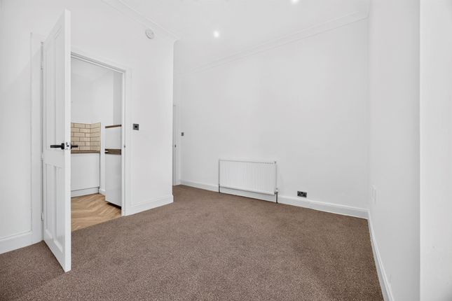 1/2, 22, Blackhall Street, Paisley photo 4