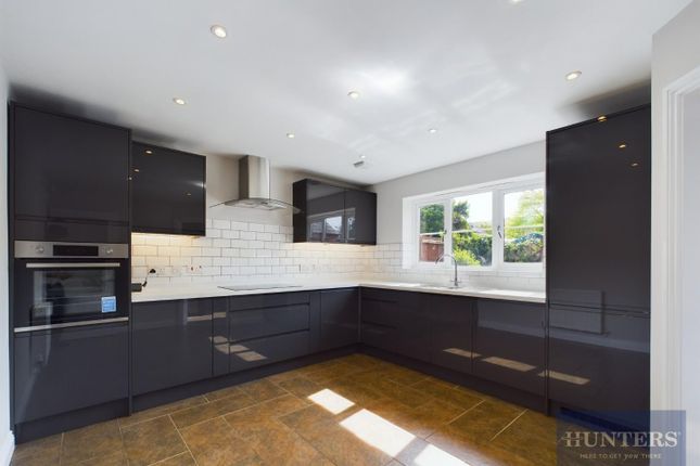 Detached house to rent in Hillview Gardens, Shurdington, Cheltenham