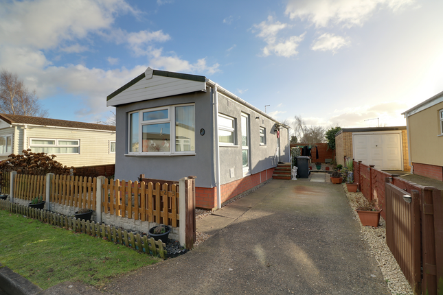 Thumbnail Mobile/park home for sale in Westfield Road, Ashfield Park, Scunthorpe