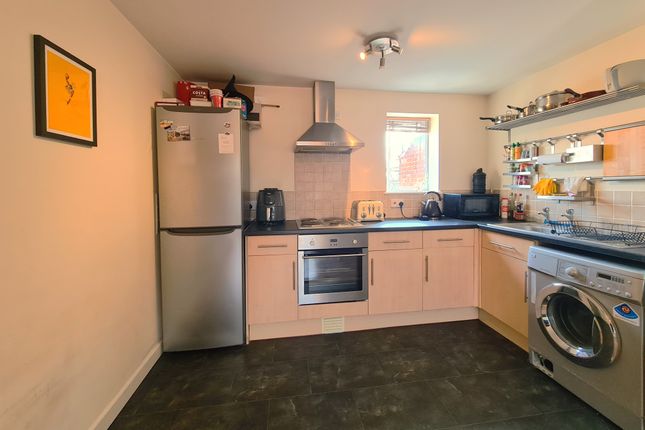 Flat for sale in High Street, Tredworth, Gloucester