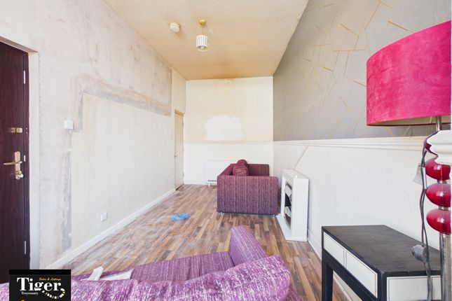 Flat 2, 1 - 3, Handsworth Road, Blackpool photo 2