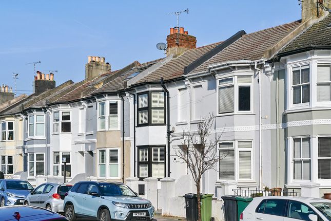 Flat for sale in Dudley Mews, Brunswick Street West, Hove