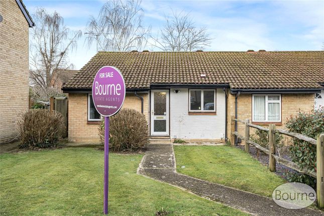 2-bed bungalow on 14, Watermead, Woking, £400,000