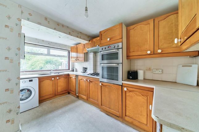 10, Cheltenham Place, Kenton photo 3
