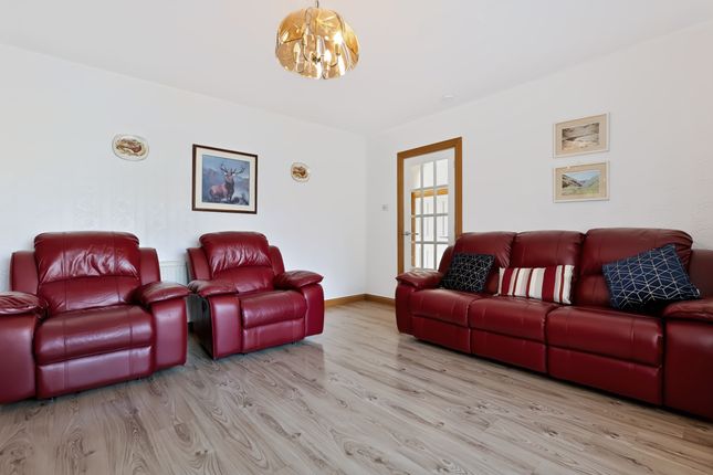 42 Overton Road, Grangemouth photo 4