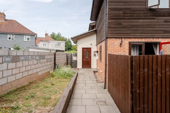 1 Cardill Place, Cardill Close, BRISTOL photo 4