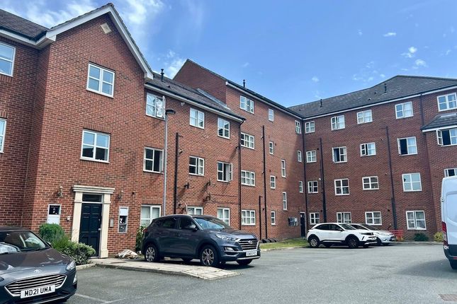 2-bed house on 5, Liverpool, £850/mo