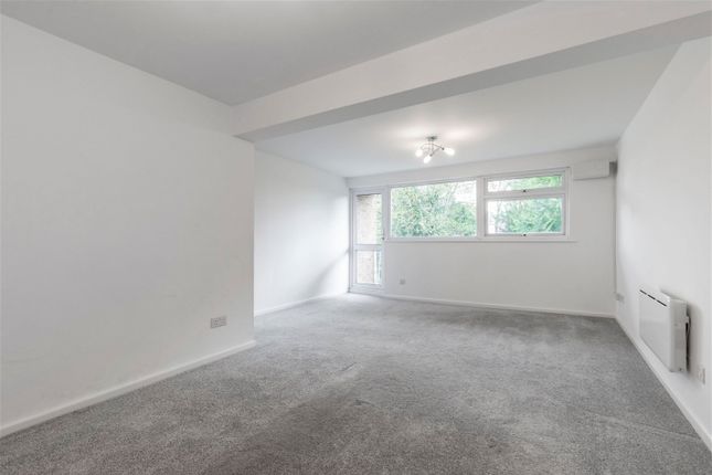 Flat for sale in Star Court, Pittville Circus Road, Cheltenham