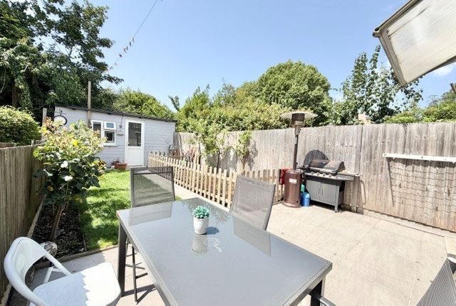 4, Pound Park Road, Charlton photo 5