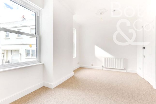 14, Rock Grove, Brighton photo 3
