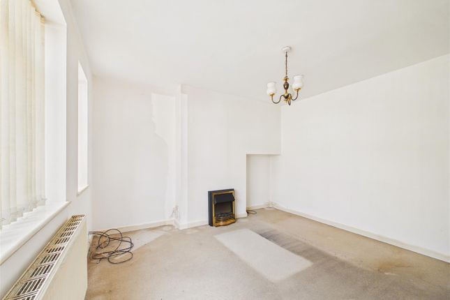8, Albemarle Close, Brough photo 3