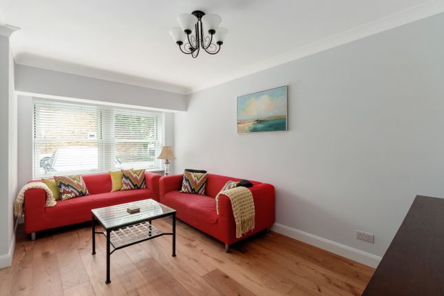64b, Waldeck Road, Chiswick photo 2