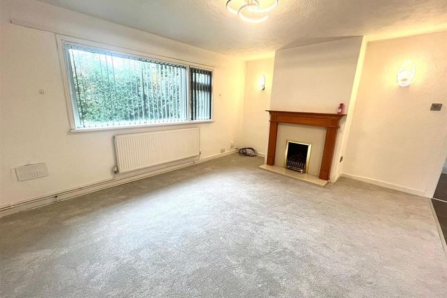 Bungalow to rent in Middleton Boulevard, Wollaton, Nottingham