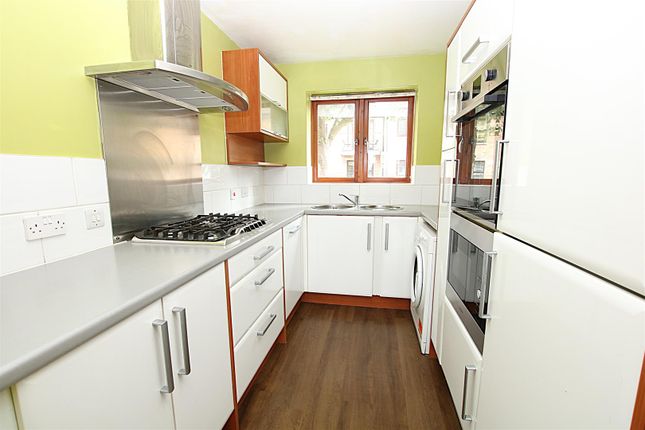 25, Near Side, Northampton photo 4