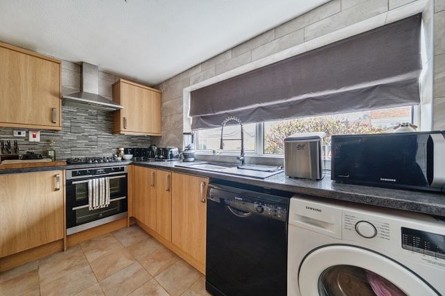 3, Harlech Avenue, Reading photo 4