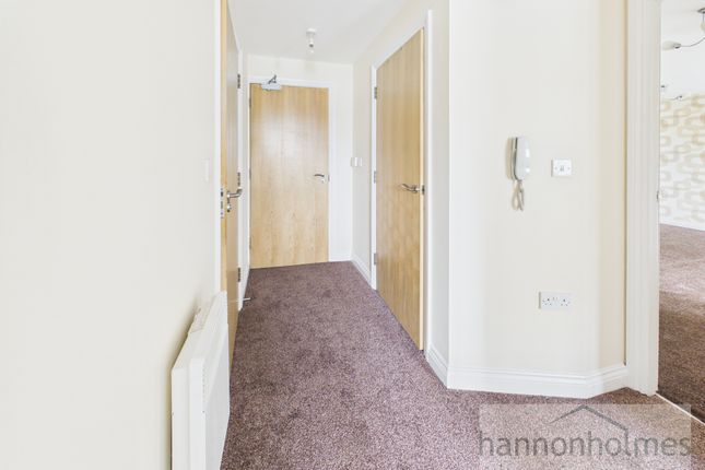 1 Grosvenor Gardens, 513, Radcliffe Road, Bolton photo 2