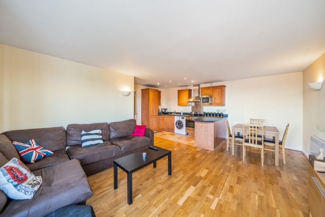 64 Longstone Court, 22, Great Dover Street, London photo 4