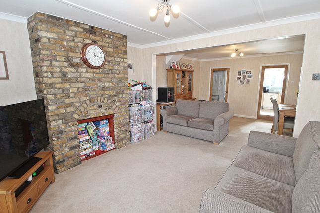 36 High Street, Pulloxhill, Bedfordshire photo 4