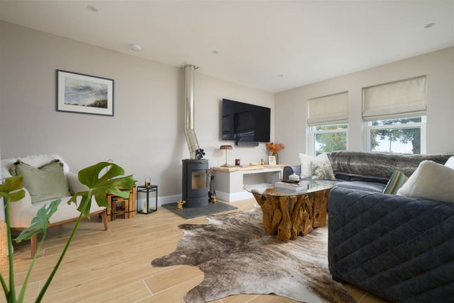 Lindun, Manse Road, Pitlochry photo 3