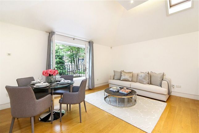 Thumbnail Mews house to rent in Kings Road, Chelsea