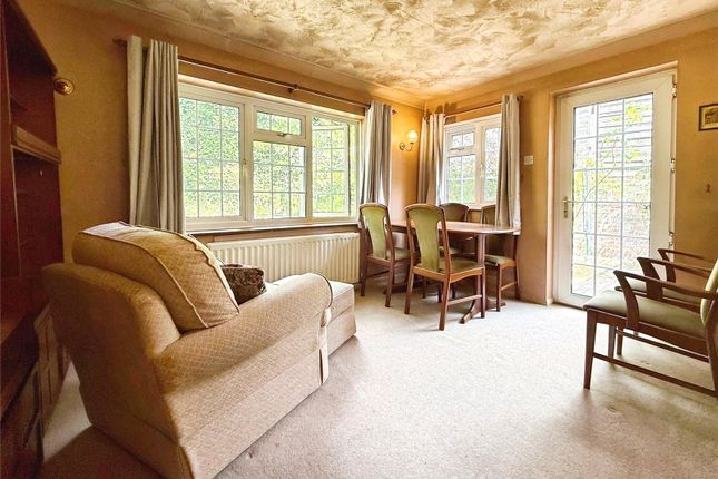 18, Harts Leap Road, Berkshire photo 4