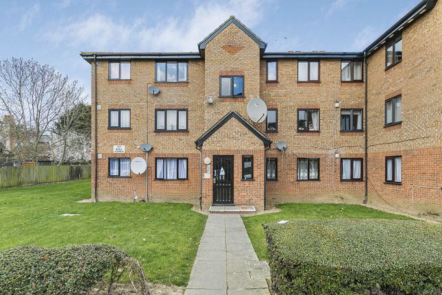 1-bed flat on 215 Streamside Close, Edmonton, London, £229,500