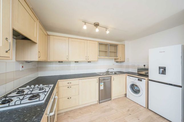 Flat 3, Ashleigh House, 63, Curtis Field Road, London photo 3