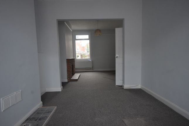 27, Bramhall Street, Cleethorpes photo 4