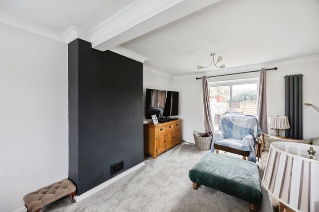 83, Abbots Walk, ASHFORD photo 3