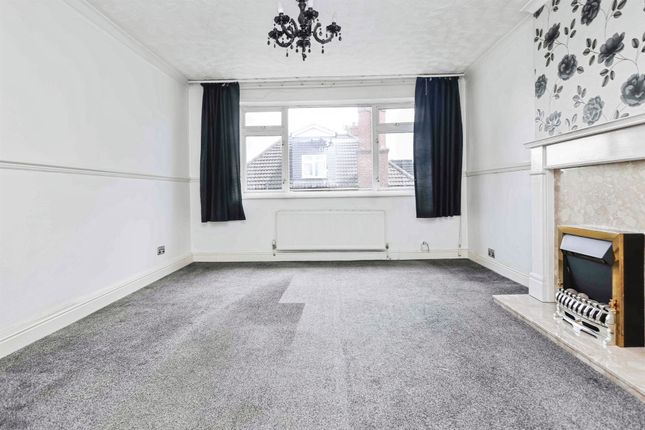 50, Langwood Court, Birmingham photo 4