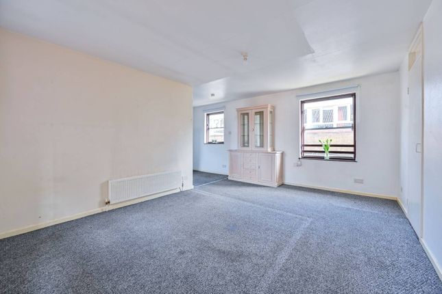 Abbeyfield Road, South Bermondsey photo 2