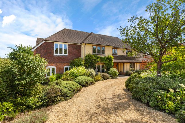 Stafford Lodge,, Beavers Hill, Surrey photo 3