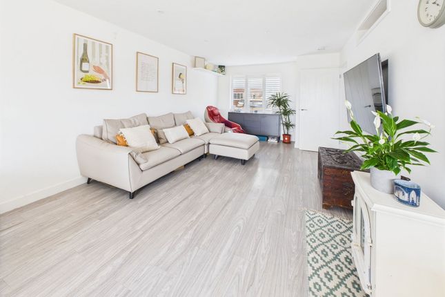 4a, Wilmot Road, Shoreham-by-sea photo 4